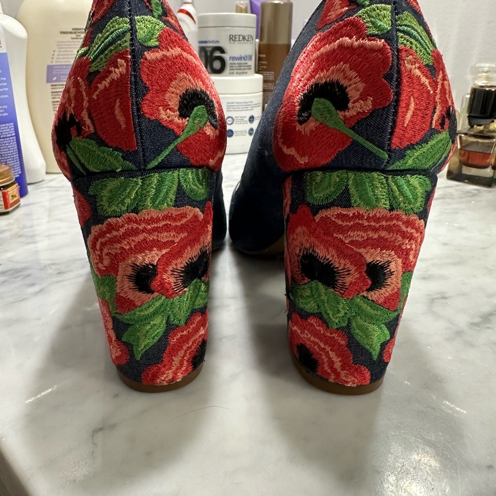 Jessica Simpson Denim Flowered Heels - Picture 2 of 6